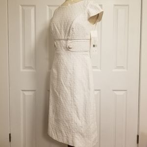 Eliza J. White Textured Shift Dress - Size 6